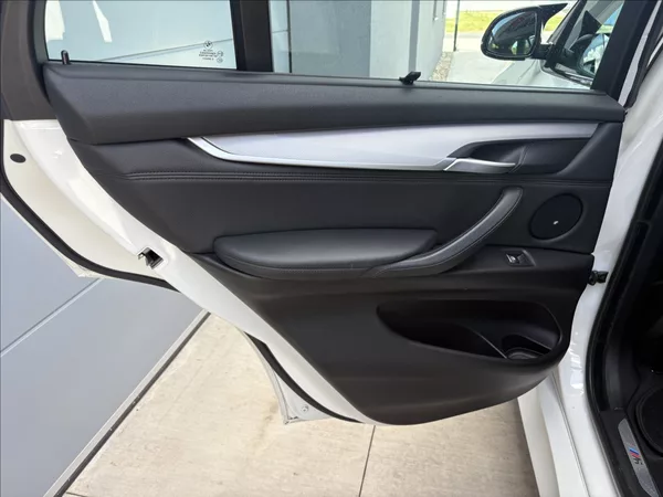 BMW X5 M paket X DRIVE 3,0 D - foto 21