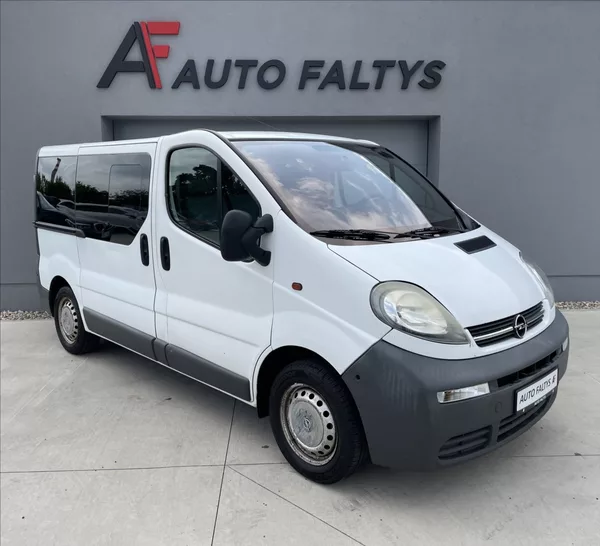 Opel Vivaro 1,9 DCi 74KW 9.MÍST
