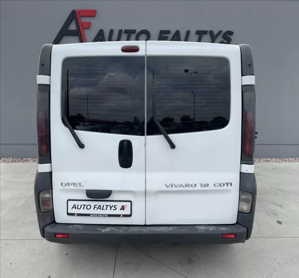 Opel Vivaro 1,9 DCi 74KW 9.MÍST - foto 4