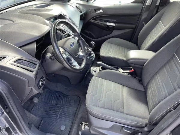 Ford Tourneo 1,5 TDCi 88KW 7.MÍST,ČR. - foto 15