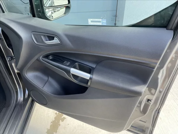 Ford Tourneo 1,5 TDCi 88KW 7.MÍST,ČR. - foto 20