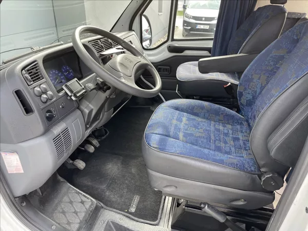 Peugeot 2,8 HDI 93KW - foto 13