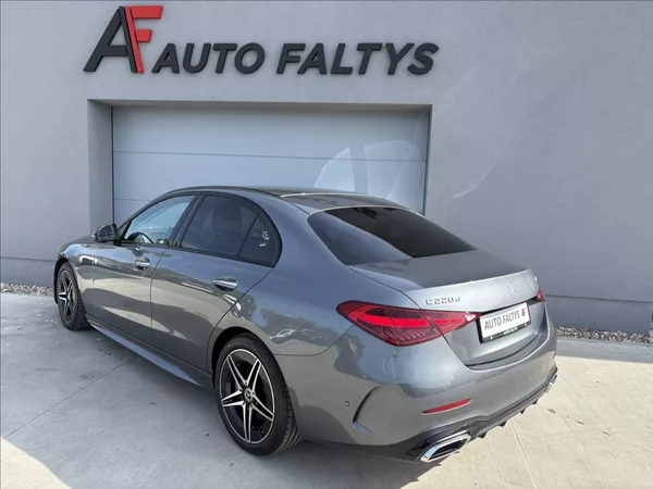 Mercedes-Benz Třídy C 2,0 220d 145 KW AMG 4 MATIC CZ - foto 4