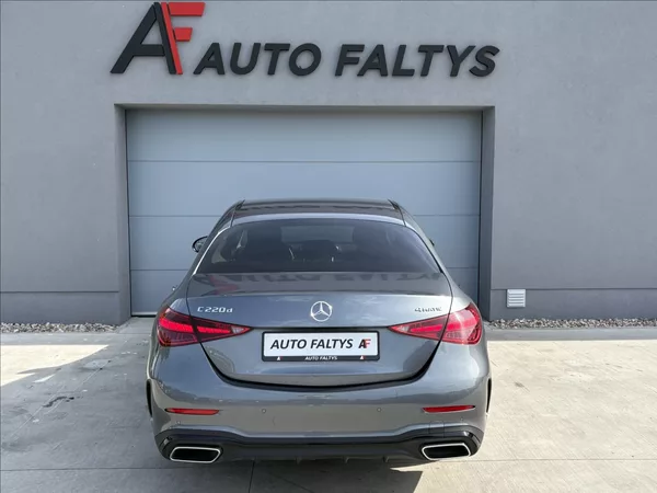 Mercedes-Benz Třídy C 2,0 220d 145 KW AMG 4 MATIC CZ - foto 6