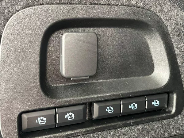 Ford Galaxy 2.5 HEV TITANIUM 7 míst - foto 38