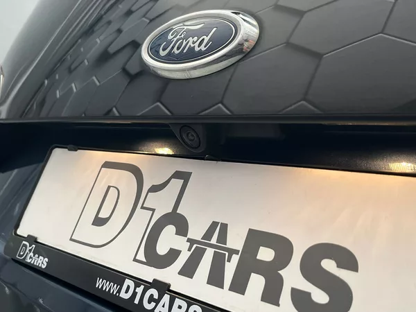 Ford Galaxy 2.5 HEV TITANIUM 7 míst - foto 39