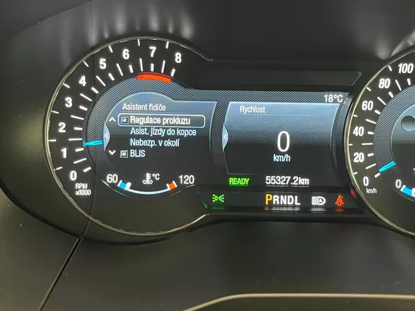 Ford Galaxy 2.5 HEV TITANIUM 7 míst - foto 51