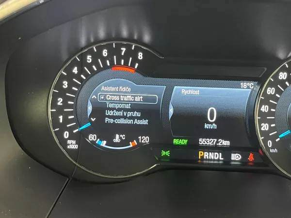 Ford Galaxy 2.5 HEV TITANIUM 7 míst - foto 53