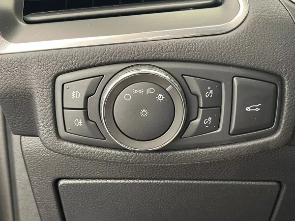 Ford Galaxy 2.5 HEV TITANIUM 7 míst - foto 14