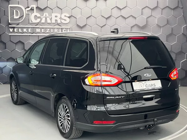 Ford Galaxy 2.5 HEV TITANIUM 7 míst - foto 2