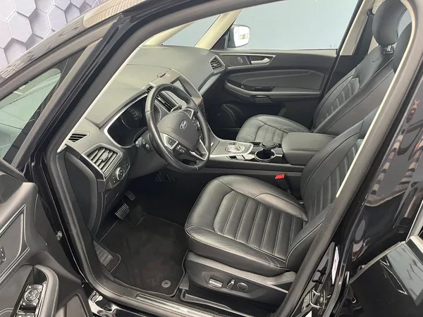 Ford Galaxy 2.5 HEV TITANIUM 7 míst - foto 24