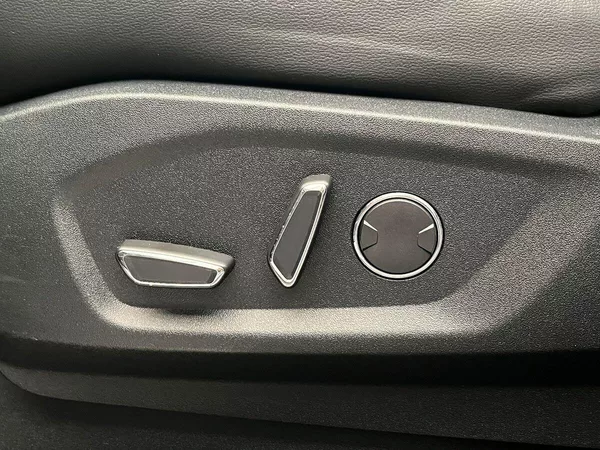 Ford Galaxy 2.5 HEV TITANIUM 7 míst - foto 25