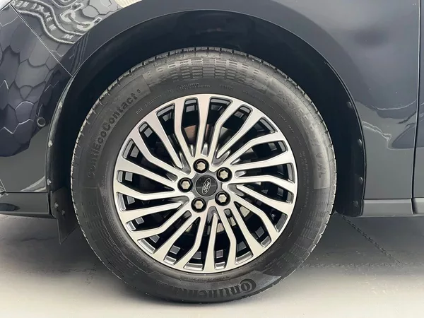 Ford Galaxy 2.5 HEV TITANIUM 7 míst - foto 45