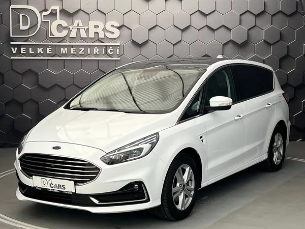 Ford S-MAX 2.5 HEV TITANIUM 7 míst