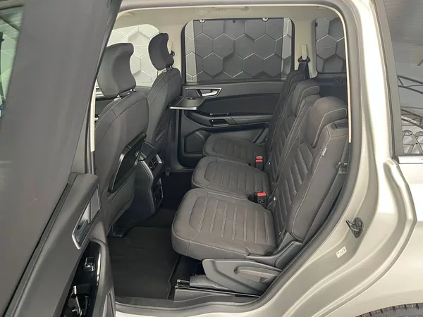Ford Galaxy 2,5 HEV Titanium 7míst - foto 20