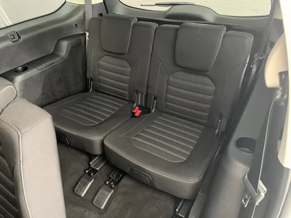 Ford Galaxy 2,5 HEV Titanium 7míst - foto 21