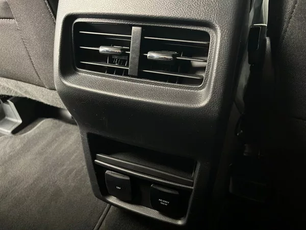 Ford Galaxy 2,5 HEV Titanium 7míst - foto 29