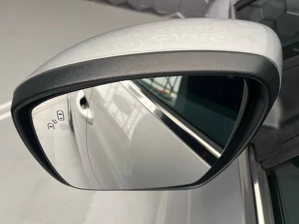 Ford Galaxy 2,5 HEV Titanium 7míst - foto 31