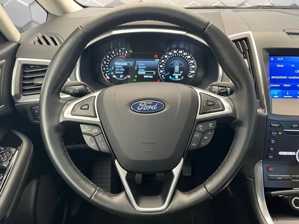 Ford S-MAX 2.0 EB Titanium LED manuál - foto 9