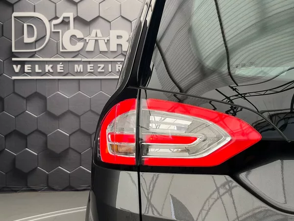 Ford Galaxy 2.0 Titanium Bi-Turbo 177 kW - foto 37