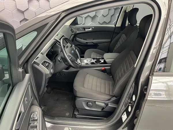 Ford Galaxy 2.0 EB, 140 kW, 7 míst, Cebia - foto 25