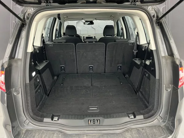 Ford Galaxy 2.0 EB, 140 kW, 7 míst, Cebia - foto 29