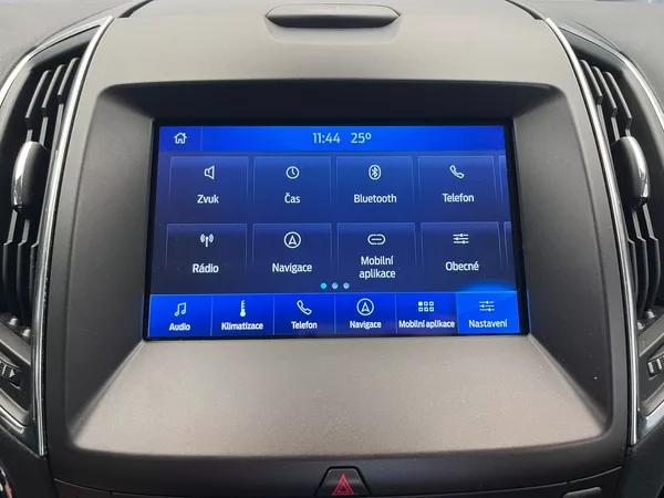 Ford Galaxy 2.0 EB Titanium LED tažné - foto 21