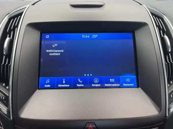 Ford Galaxy 2.0 EB Titanium LED tažné - foto 23