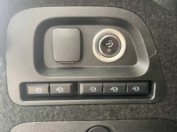 Ford Galaxy 2.0 EB Titanium LED tažné - foto 34