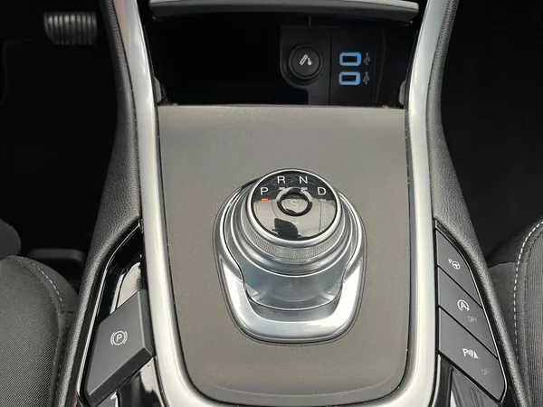 Ford Galaxy 2.0 EB Titanium 140 kW LED - foto 25