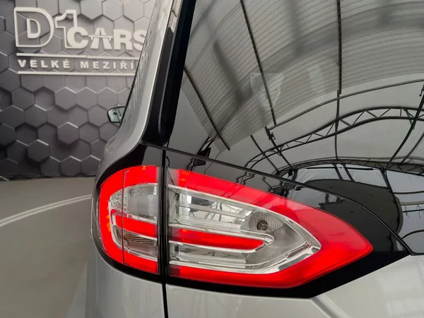 Ford Galaxy 2.0 EB Titanium 140 kW LED - foto 43