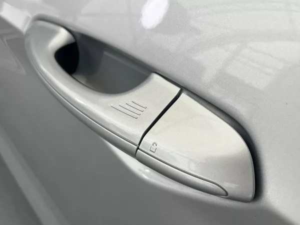 Ford Galaxy 2.0 EB Titanium 140 kW LED - foto 44