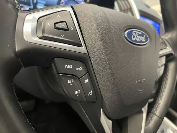 Ford Galaxy 2.5 HEV Titanium 7míst - foto 13