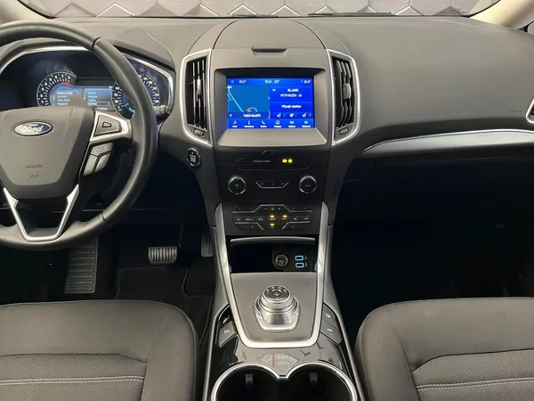 Ford Galaxy 2.5 HEV Titanium 7míst - foto 17