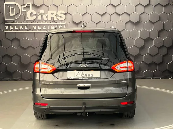 Ford Galaxy 2.5 HEV Titanium 7míst - foto 3