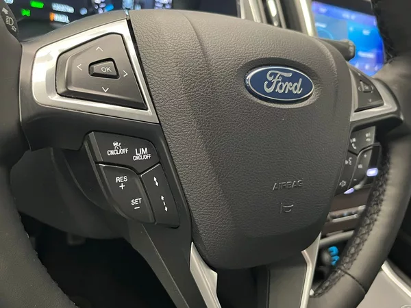Ford S-MAX 2,5 HEV Titanium 7míst - foto 10
