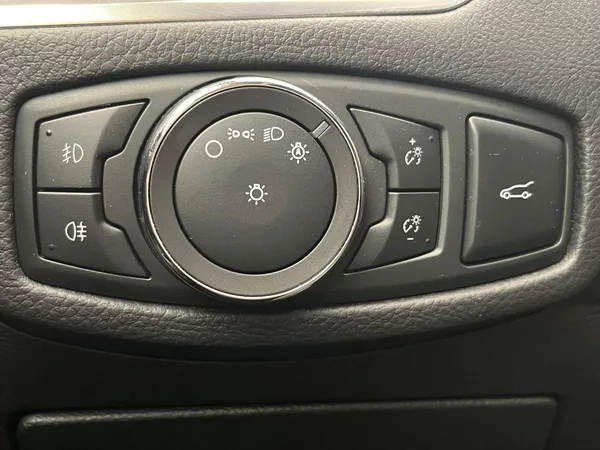 Ford S-MAX 2,5 HEV Titanium 7míst - foto 18