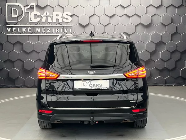 Ford S-MAX 2,5 HEV Titanium 7míst - foto 3