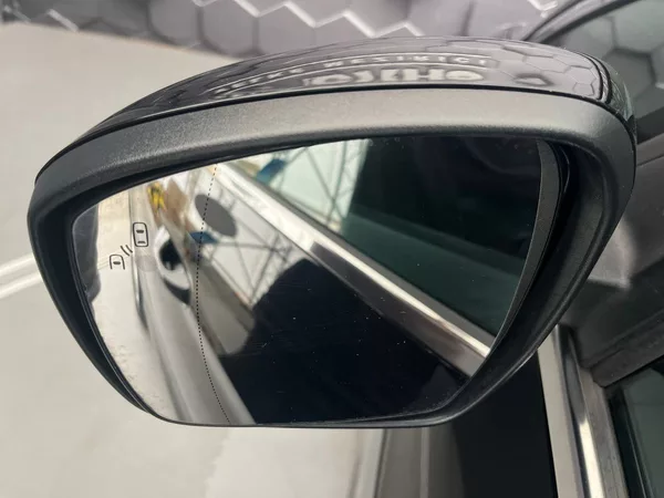 Ford S-MAX 2,5 HEV Titanium 7míst - foto 30
