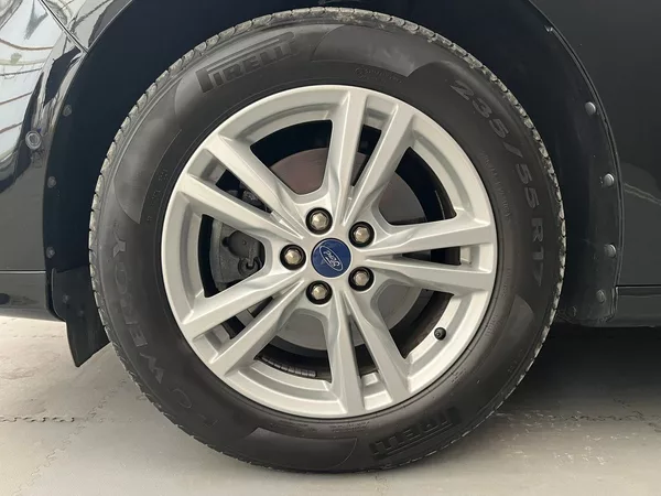 Ford S-MAX 2,5 HEV Titanium 7míst - foto 31