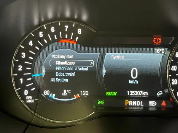 Ford S-MAX 2,5 HEV Titanium 7míst - foto 57