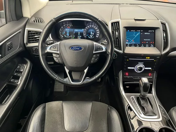 Ford Edge 2.0 TDCi AWD Sport ČR 1.majit. - foto 14