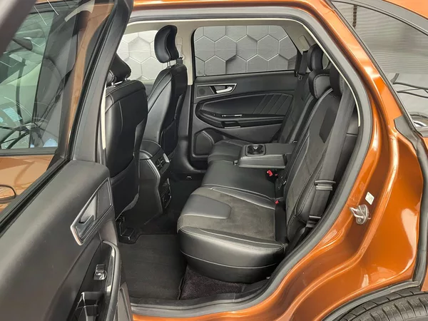 Ford Edge 2.0 TDCi AWD Sport ČR 1.majit. - foto 5