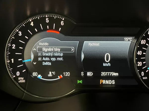 Ford Edge 2.0 TDCi AWD Sport ČR 1.majit. - foto 57