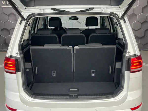 Volkswagen Touran Highline 1.5 TSI 110KW DSG 7mí - foto 45