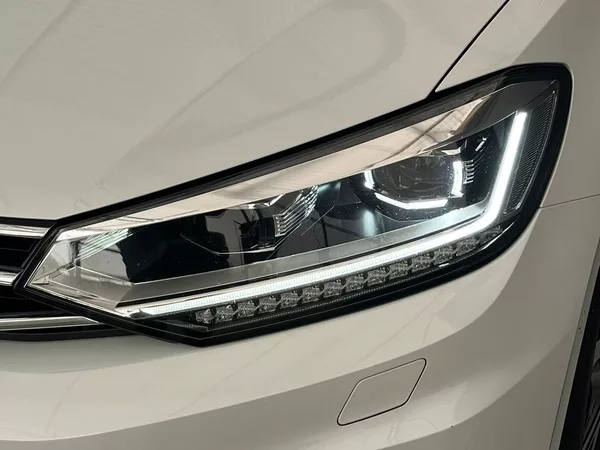 Volkswagen Touran Highline 1.5 TSI 110KW DSG 7mí - foto 47
