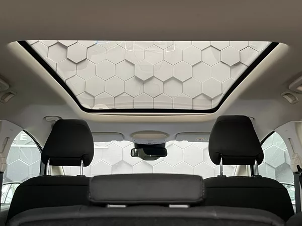 Ford S-MAX 2.EB Titanium LED manuál - foto 32