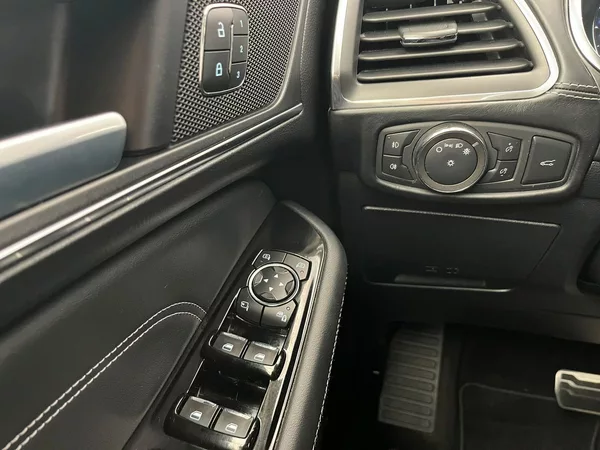 Ford Galaxy 2.5 HEV VIGNALE LED 7míst - foto 16
