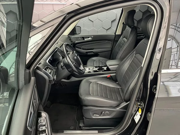 Ford Galaxy 2.5 HEV VIGNALE LED 7míst - foto 24