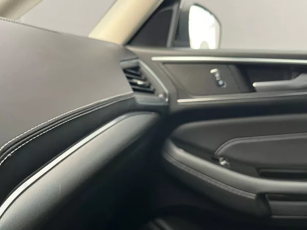 Ford Galaxy 2.5 HEV VIGNALE LED 7míst - foto 54